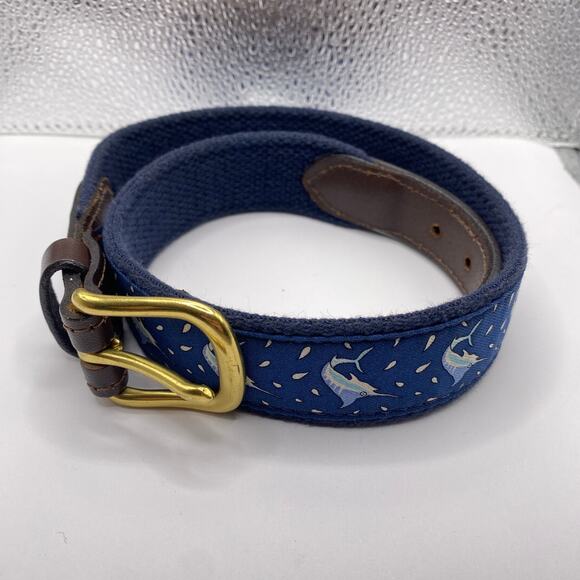 Vineyard Vines Accessories - Vineyard Vines Navy Blue Swordfish Canvas Club Belt Brass Buckle Preppy Sz 24